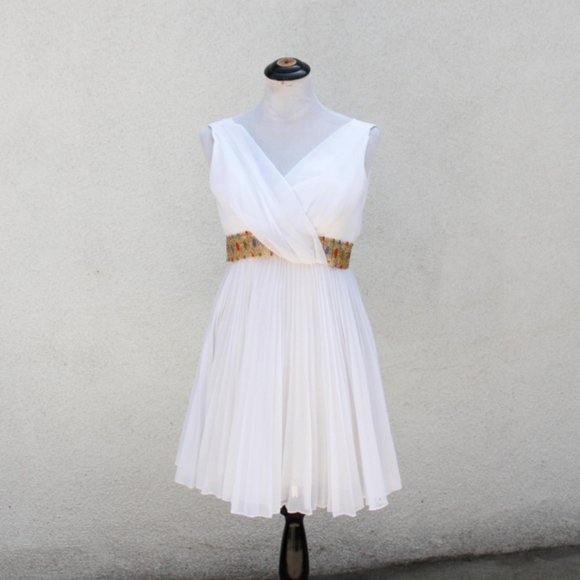 Vintage Dresses & Skirts - Vintage 1960s Grecian Style White Chiffon Cocktail Dress